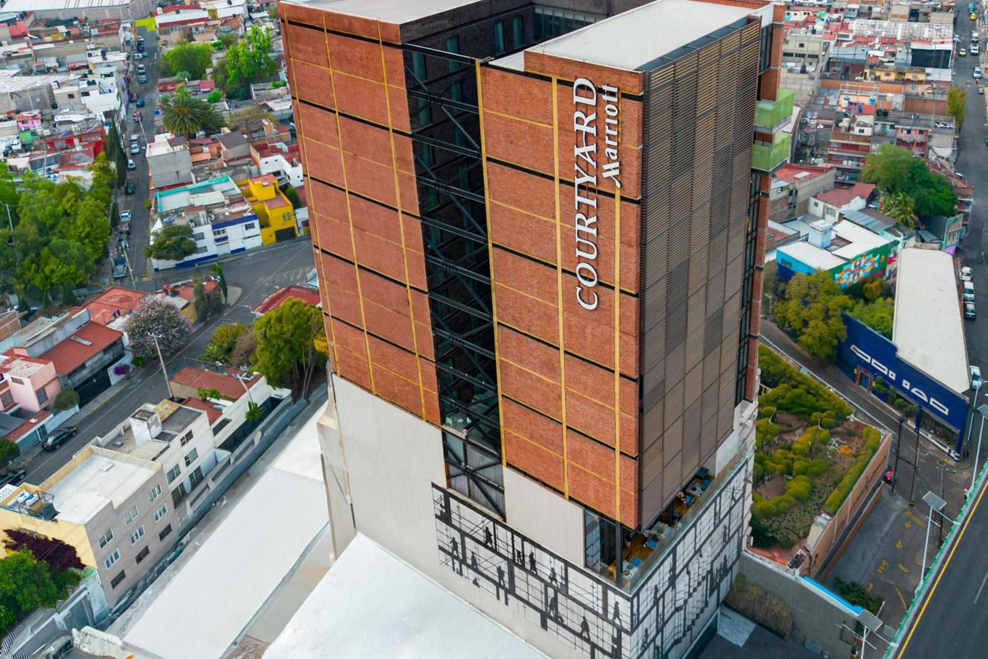 Courtyard By Marriott Mexico City Toreo Exterior photo